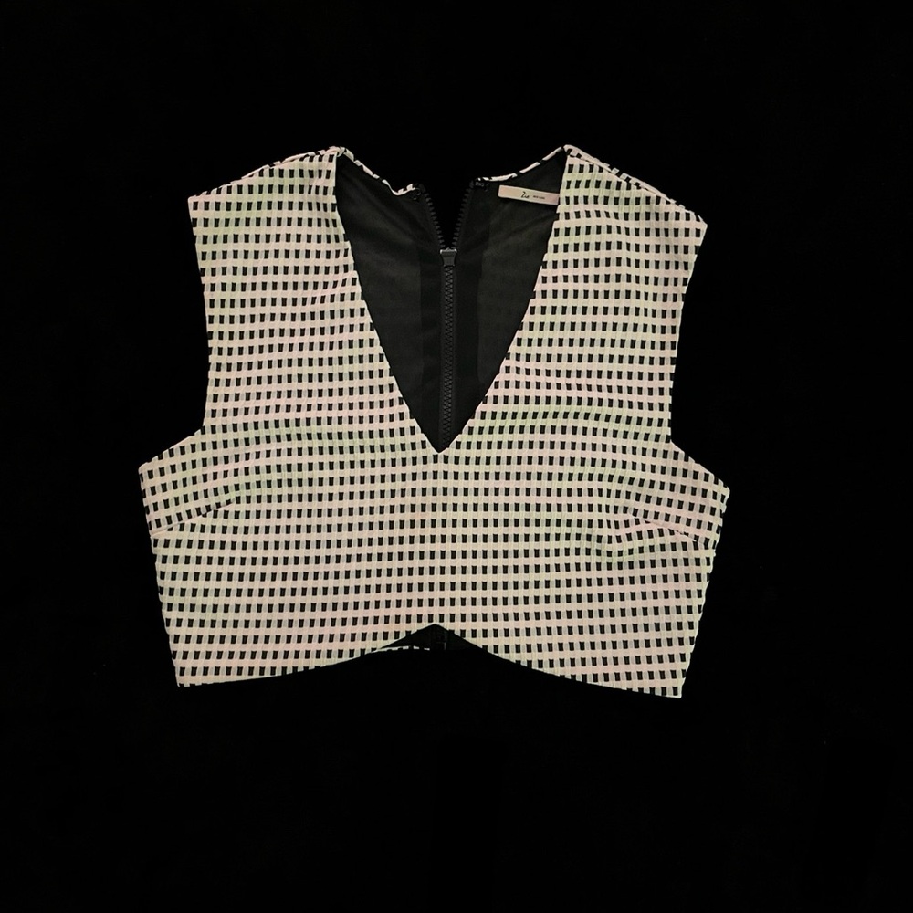 Chic Black and White Patterned Vest